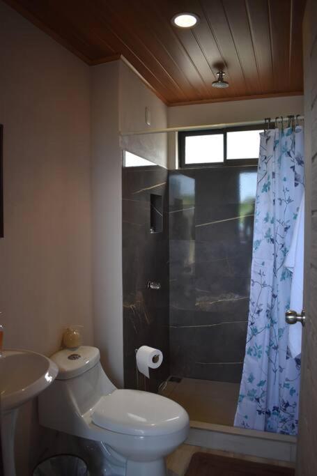 Casa Luna, Espacio Moderno Y Acogedor Liberia Ngoại thất bức ảnh